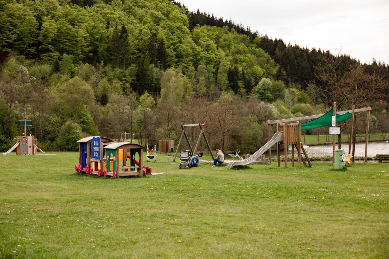 Ferienwohnung Mit Seeblick — Sport Und Erholung Winterberg Exterior foto